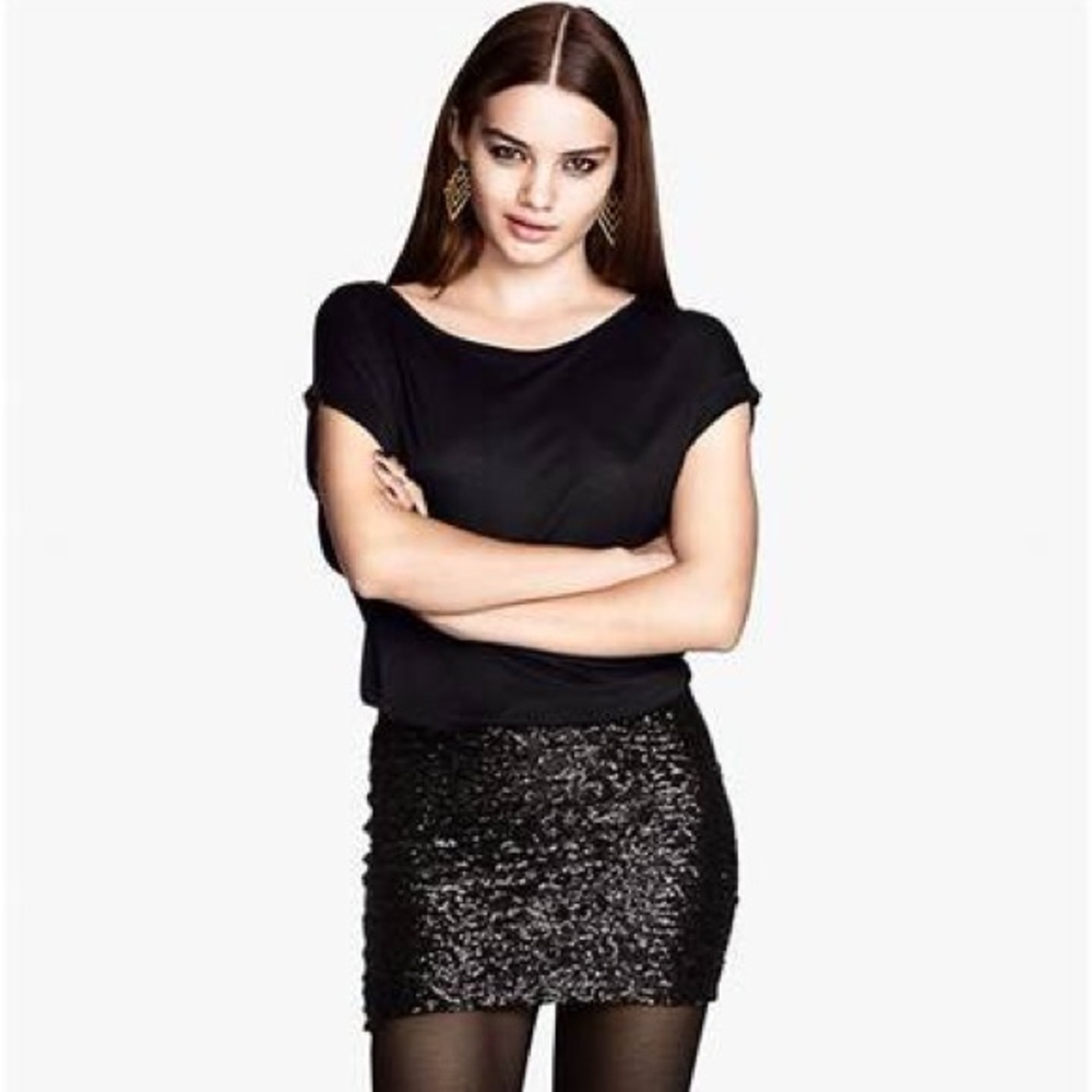 H&M Black Sequin Bodycon Mini Skirt - Small